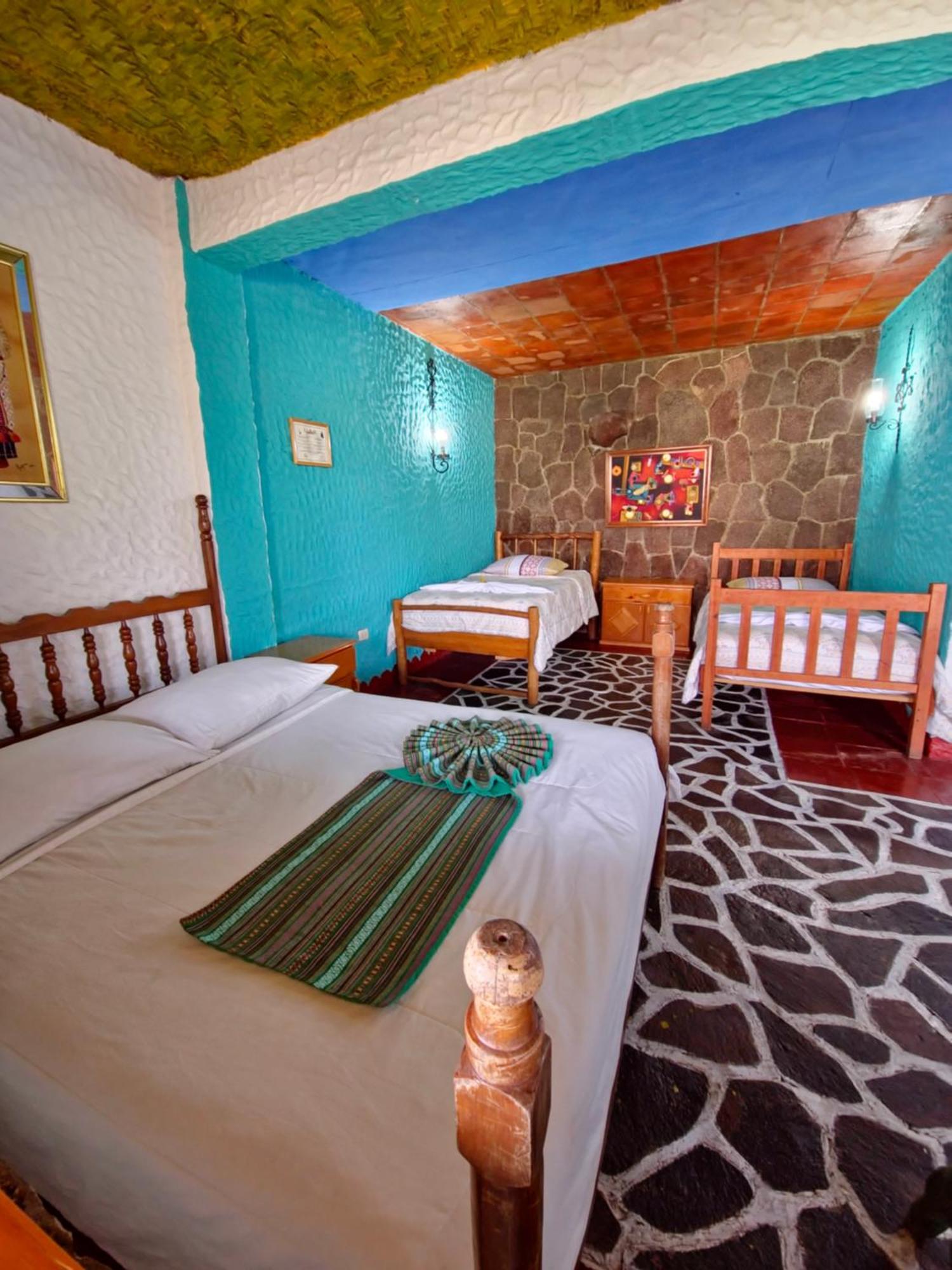 Eco Hotel Uxlabil Atitlan San Juan La Laguna Exteriör bild