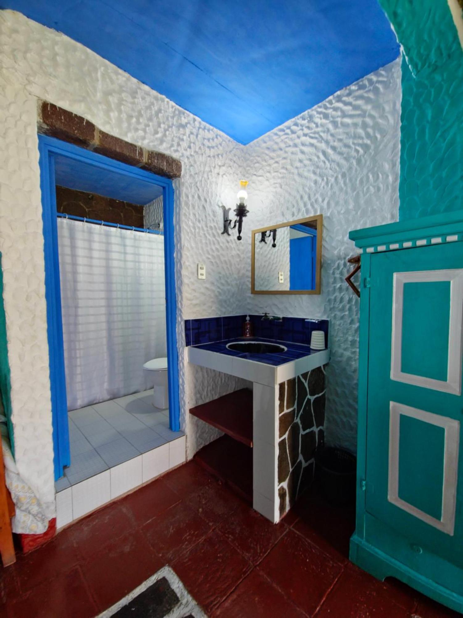 Eco Hotel Uxlabil Atitlan San Juan La Laguna Exteriör bild