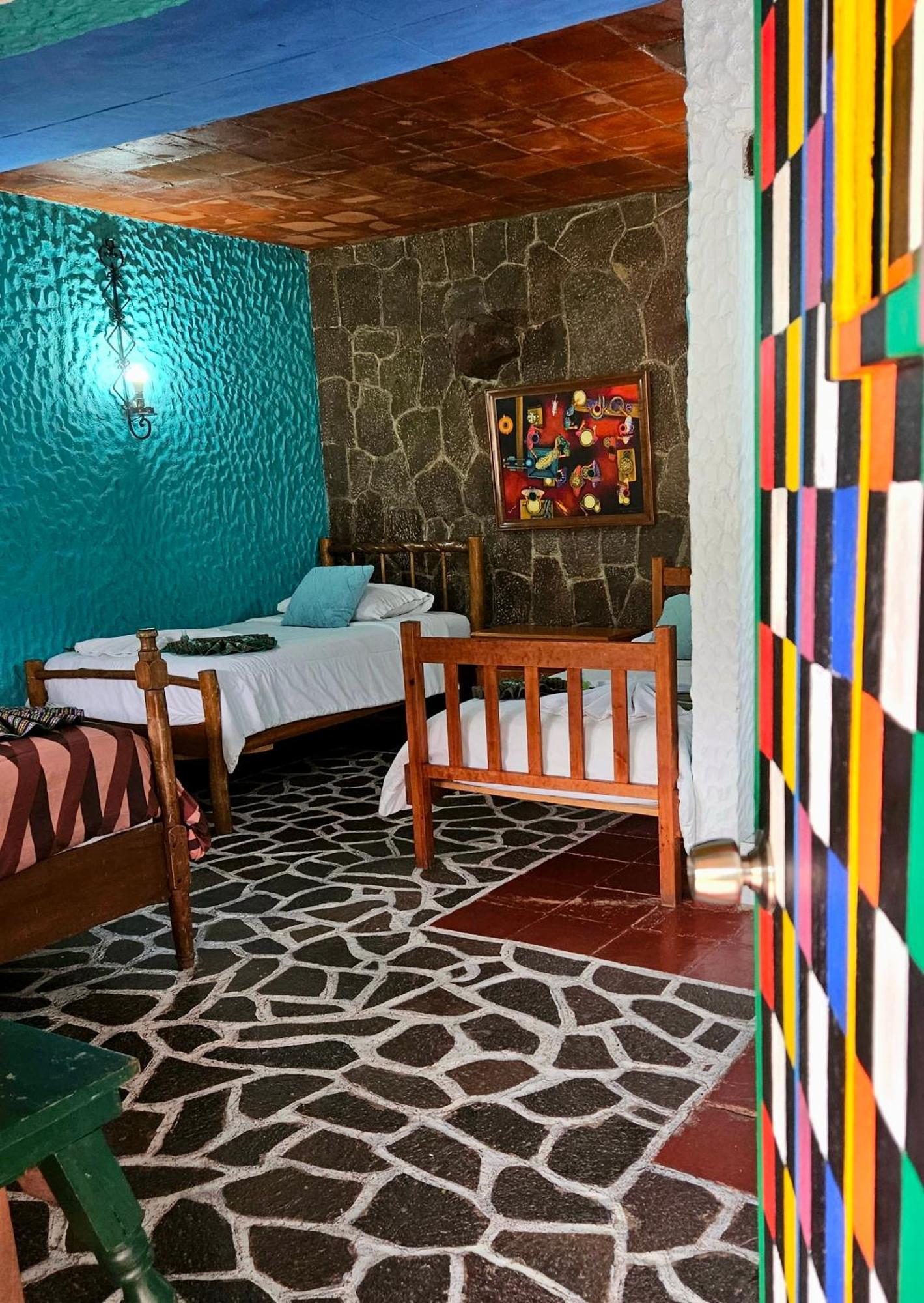 Eco Hotel Uxlabil Atitlan San Juan La Laguna Exteriör bild