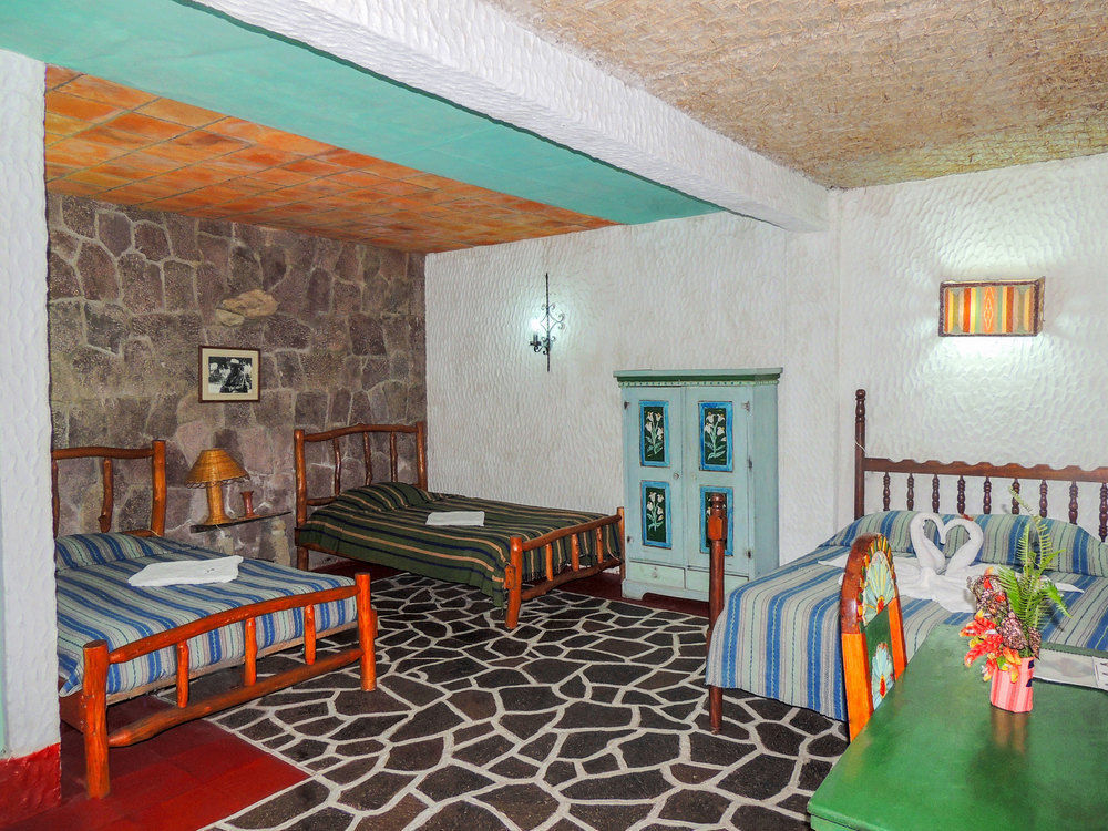 Eco Hotel Uxlabil Atitlan San Juan La Laguna Exteriör bild