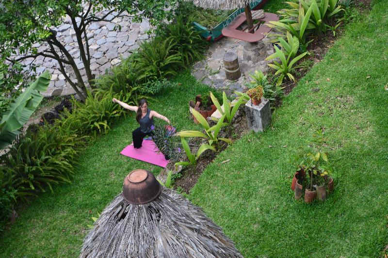 Eco Hotel Uxlabil Atitlan San Juan La Laguna Exteriör bild